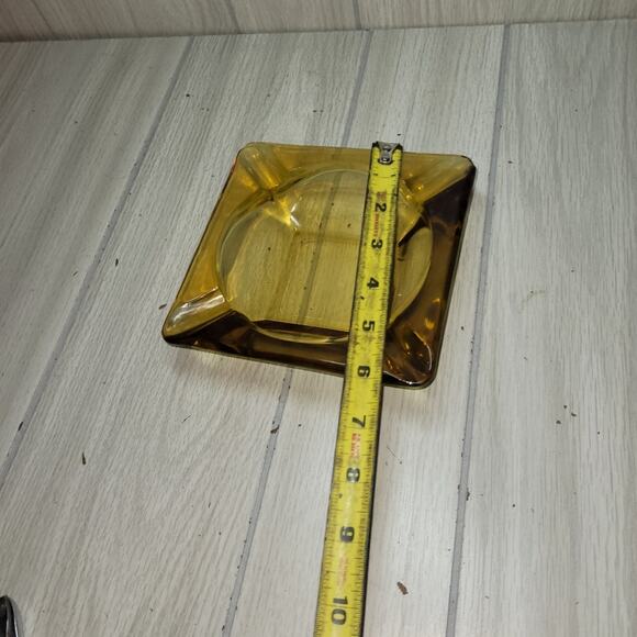 Vintage 70s Amber Ash Tray Cigarette Pipe Catch All Dish - Picture 6 of 6